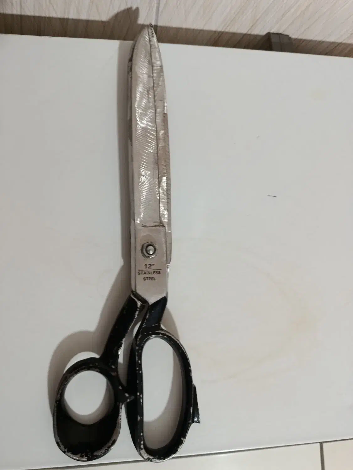 قیچی خیاطی  اصل ایتالیا|لوازم خیاطی و بافتنی|هشتگرد, شهرک ولیعصر (مصلی)|دیوار