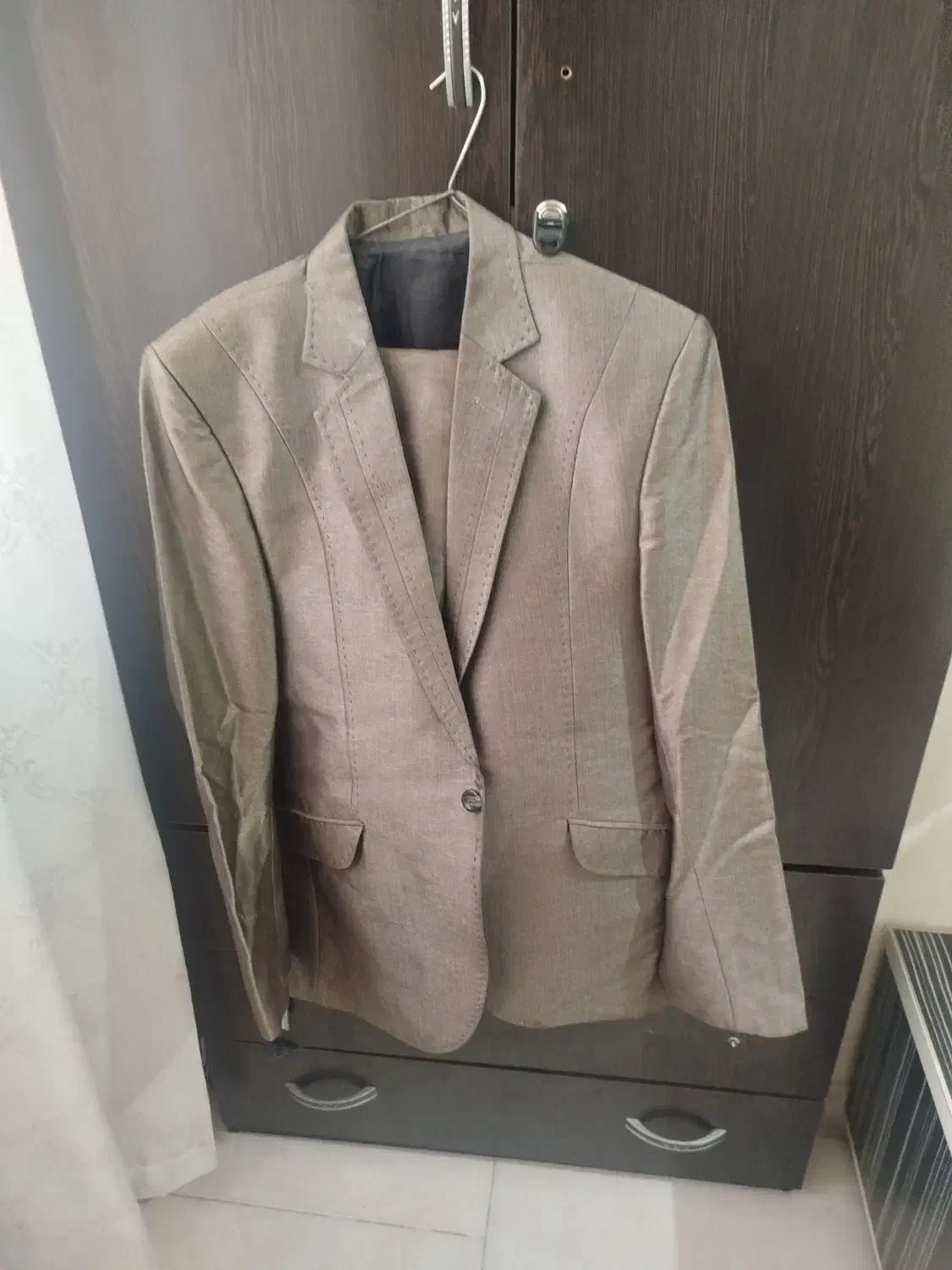 کت شلوارنوسایز۴۶جنس عالی|لباس|شهریار, شهریار|دیوار