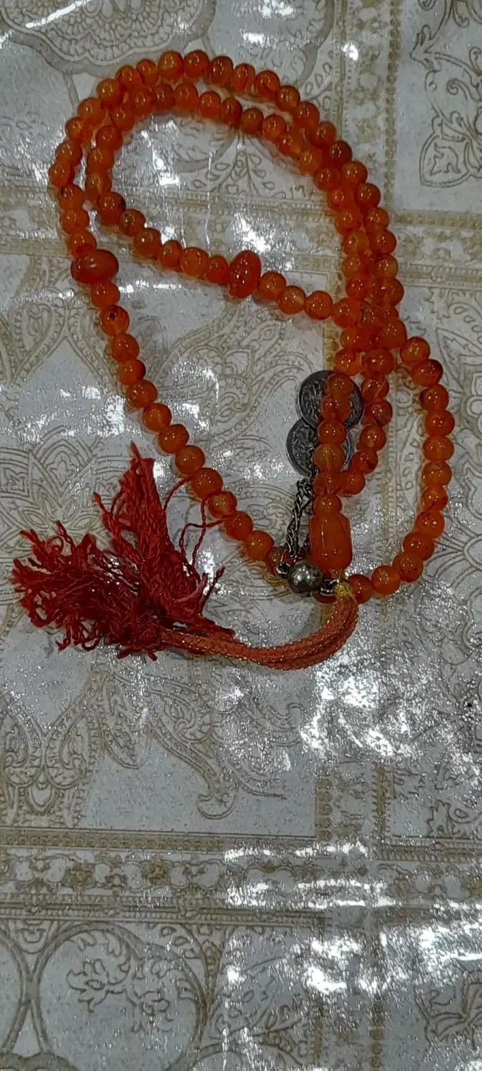 تسبیح تمام عقیق قدمت ۱۰۰ساله|بدلیجات|قم, آزادگان|دیوار