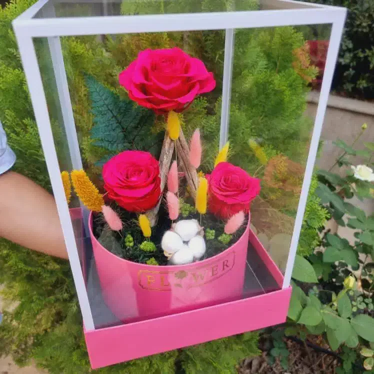 لاکچری باکس گل رز جاودان ۳ گله و ۵ گله اسپیناس|گل و گیاه طبیعی|تهران, میدان ولیعصر|دیوار
