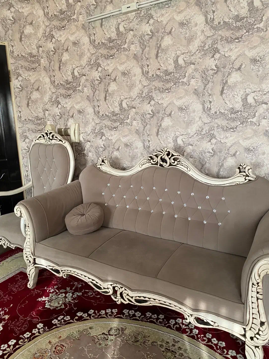 مبل۷نفره در حد نو|مبلمان خانگی و میز عسلی|فریدونکنار, |دیوار