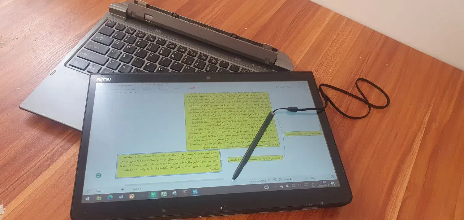 Fujitsu Stylistic Q737 (لمسی + تبلت شو + قلم)|رایانه همراه|قم, صفائیه|دیوار