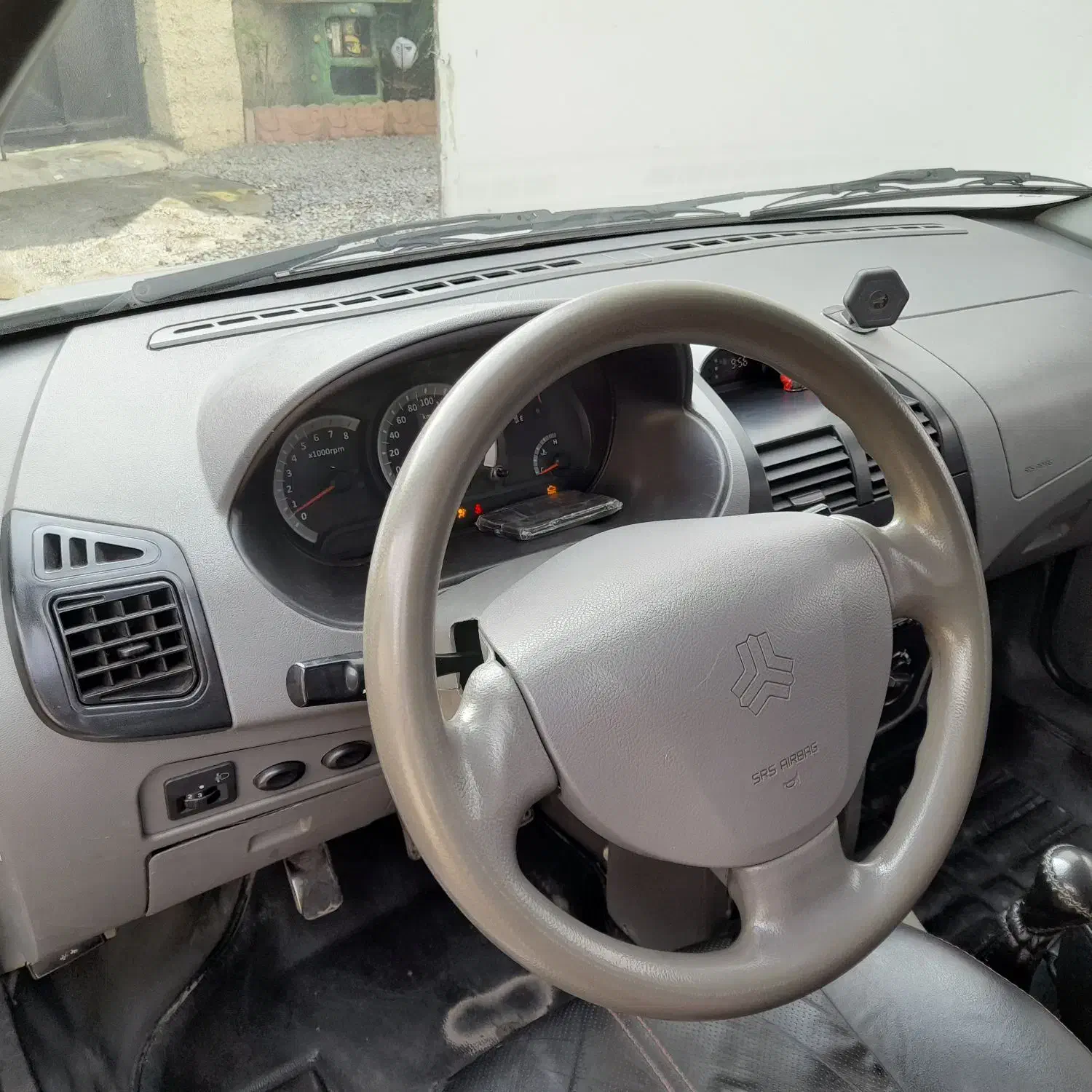 تیبا فروشی تمیز  بی رنگ مدل ۹۵|خودرو سواری و وانت|نوشهر, |دیوار