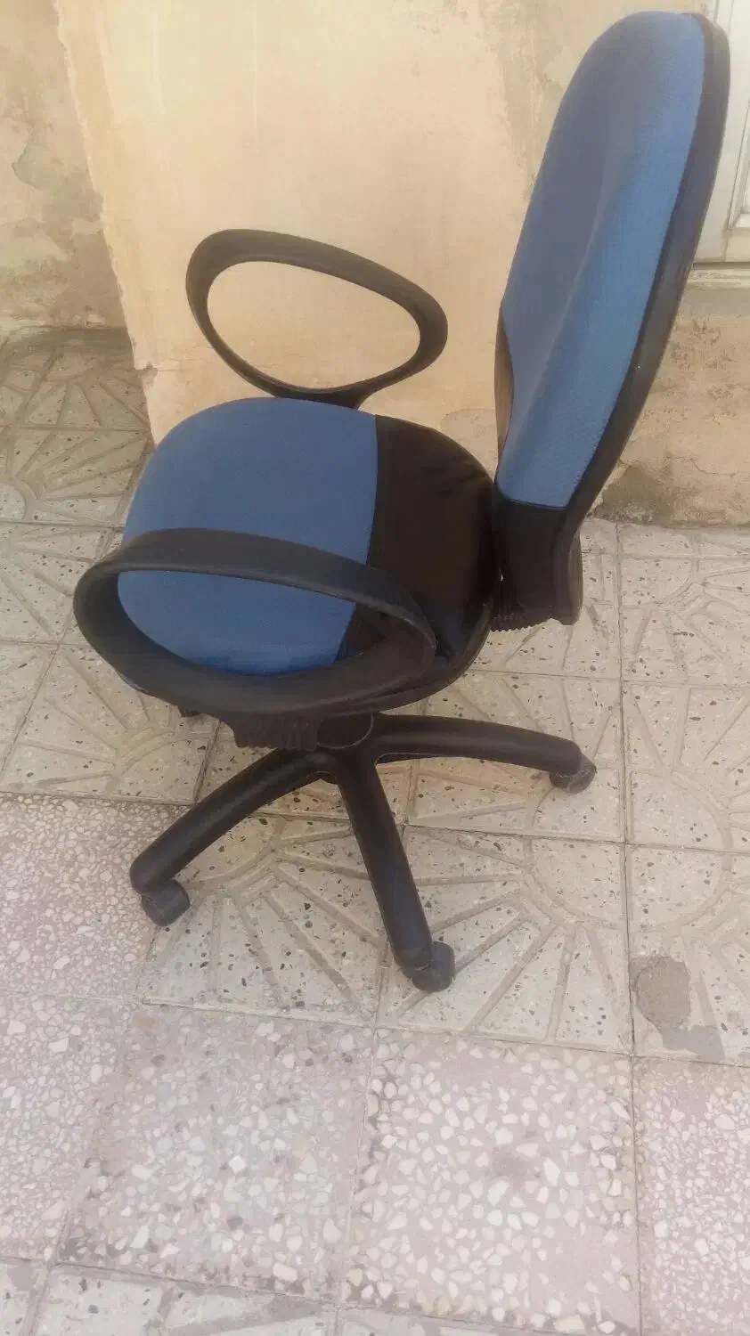فروش صندلی چرخ دار|مبلمان اداری|قروه, |دیوار