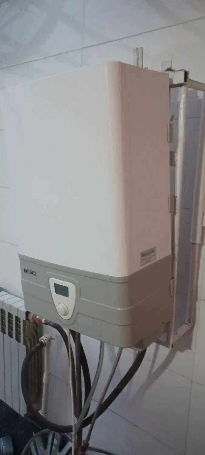 پکیج دیواری لورچ|آبگرمکن، پکیج، شوفاژ|اردبیل, |دیوار