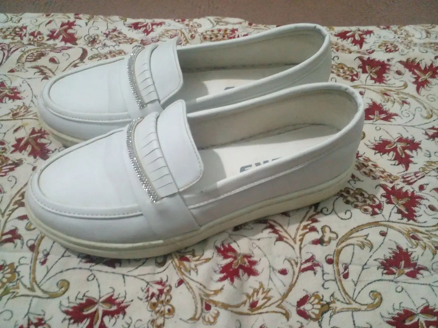 کفش کالج وپالتوگرم|کیف، کفش، کمربند|نجفآباد, قدس|دیوار