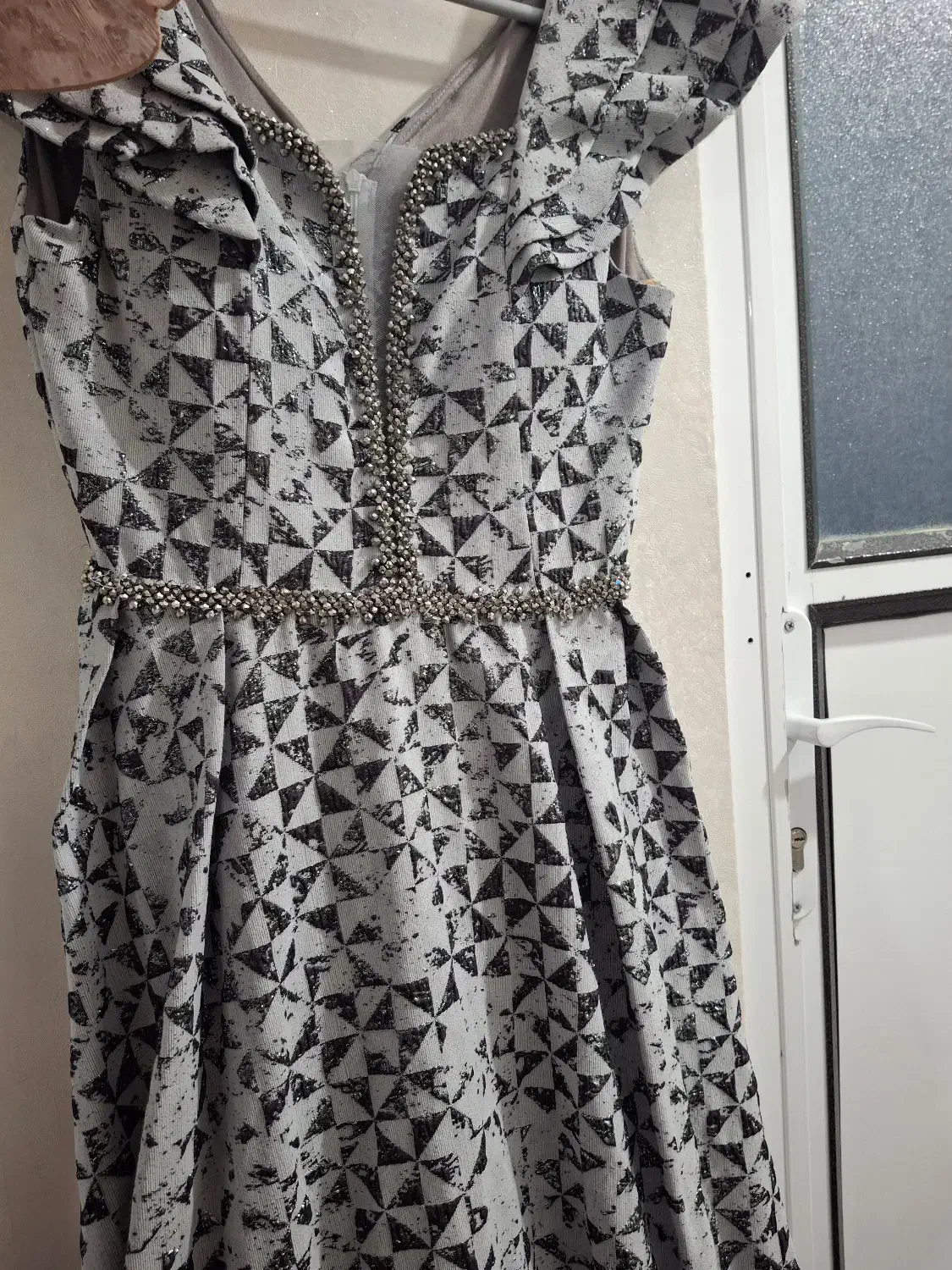 لباس|لباس|اشتهارد, |دیوار