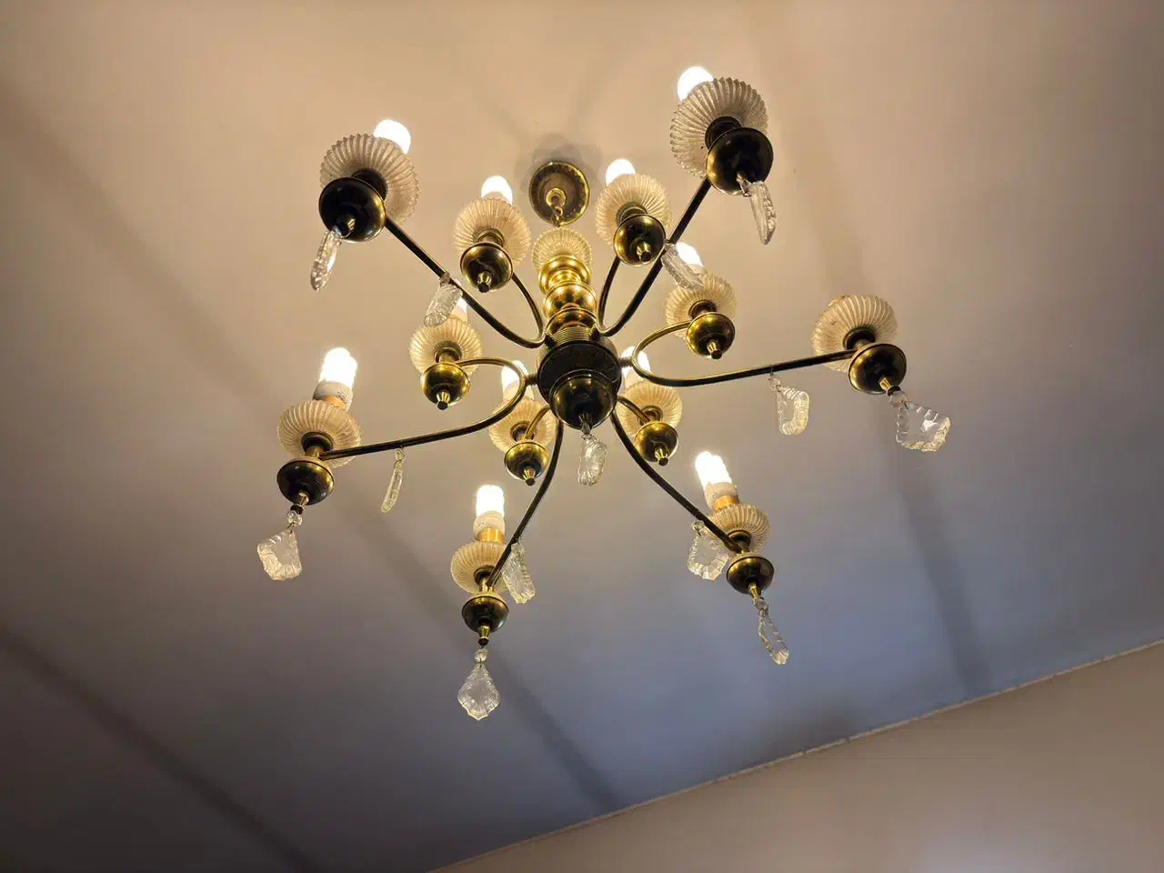 لوستر  ۱۲ شاخه|لوستر و چراغ آویز|کرج, گوهردشت|دیوار