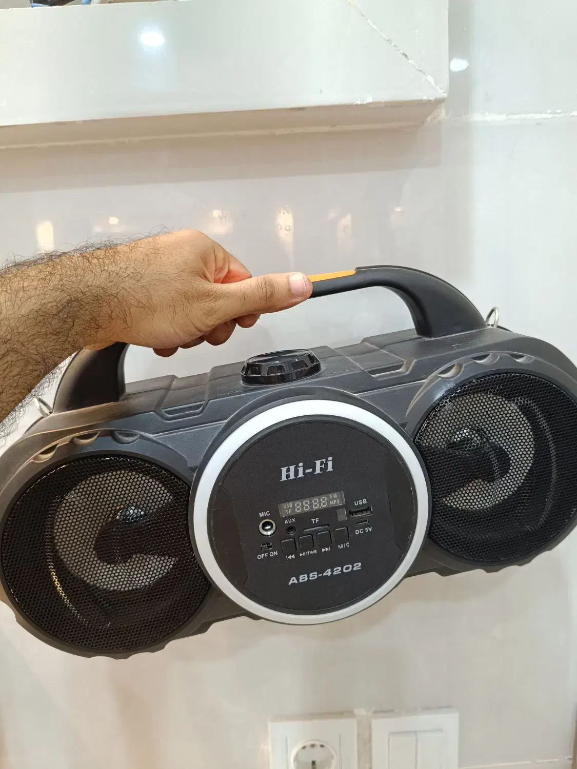 اسپیکر استوک hi-fi|پخش‌کننده همراه|بندر دیر, |دیوار