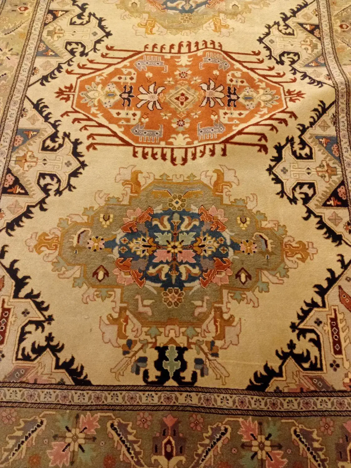 یک جفت فرش دستباف تبریز|فرش|پرند, فاز ۵|دیوار