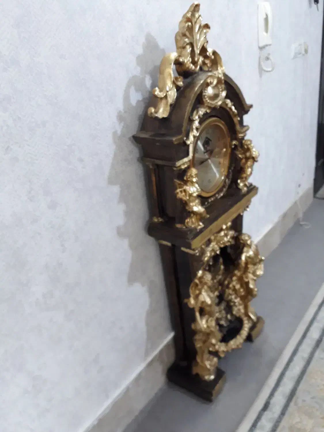 ساعت ایستاده ابنما طلایی|ساعت دیواری و تزئینی|مشهد, منزل آباد|دیوار