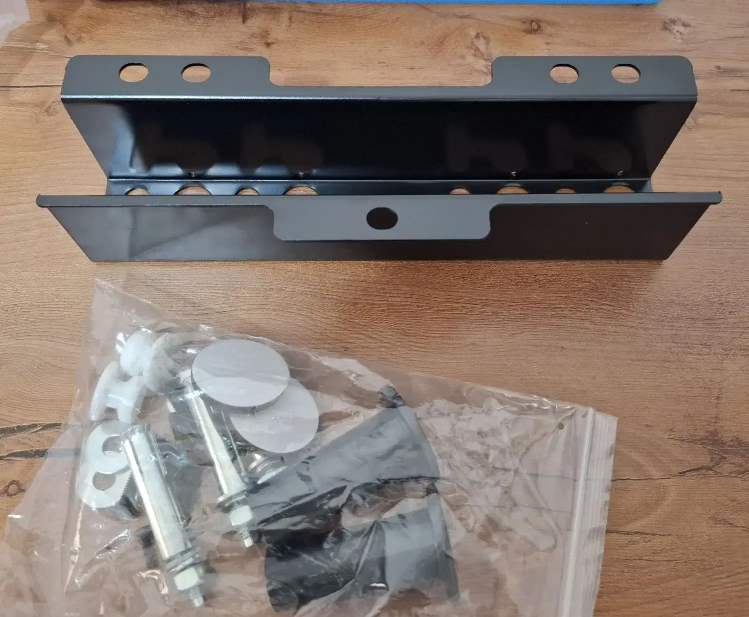 پایه نصب تلویزیون به دیوار|تلویزیون و پروژکتور|مشهد, شهرآرا|دیوار