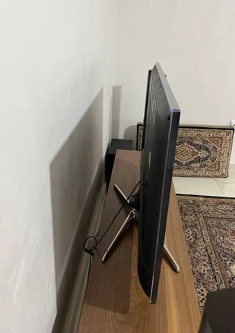 تلویزیون سامسونگ ۴۸ سه بُعدی|تلویزیون و پروژکتور|رباط‌کریم, رباط‌کریم|دیوار