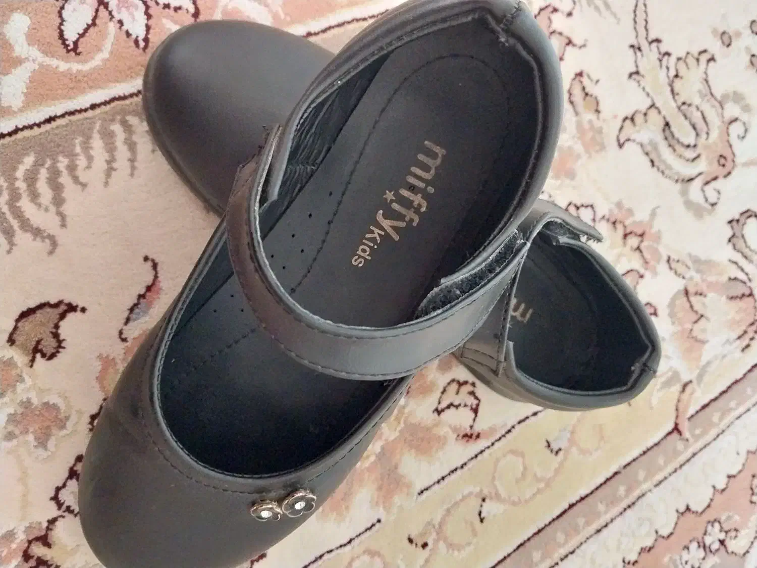 کفش دخترانه|کیف، کفش، کمربند|پاکدشت, پاکدشت (مامازند)|دیوار