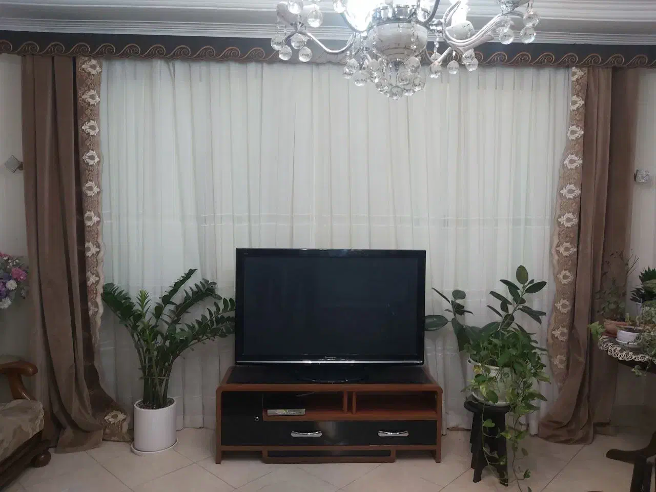 پرده|پرده، رانر، رومیزی|تهران, شهرک ولیعصر شمالی|دیوار