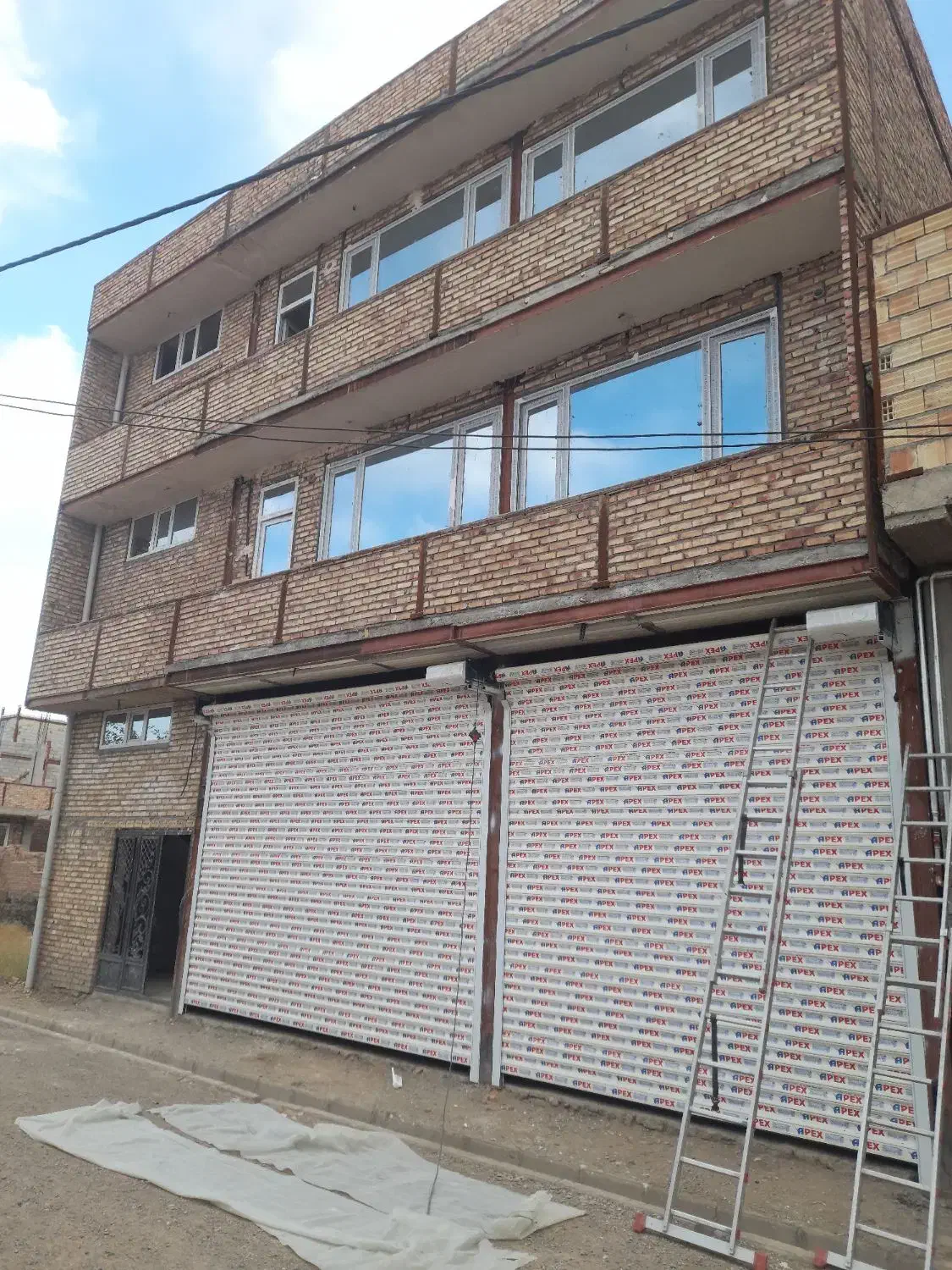 نصب کرکره برقی|خدمات پیشه و مهارت|شوط, |دیوار