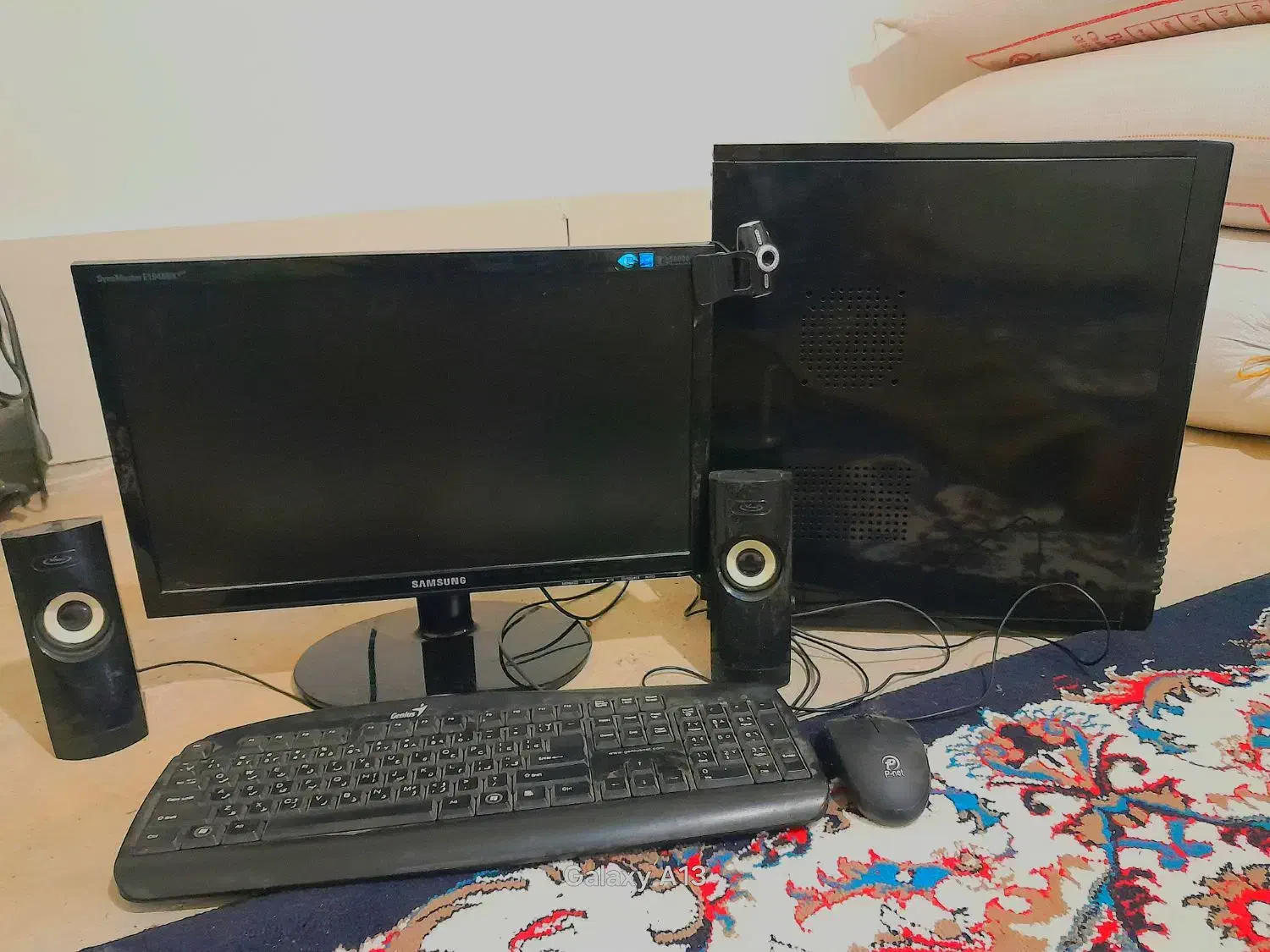 کامپیوتر|رایانه رومیزی|پاتاوه, |دیوار