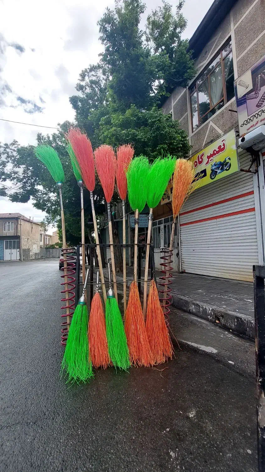 جارو پلاستیکی(ژله ای) شهرداری|لوازم نظافت|ارومیه, |دیوار