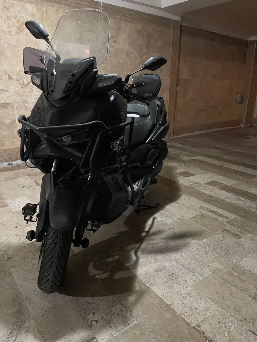 yamaha xmax|موتورسیکلت|تهران, دارآباد|دیوار