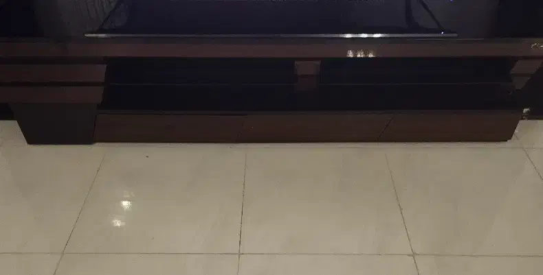 میز تلویزیون 210سانت به فروش می رسد|میز تلویزیون|آمل, |دیوار