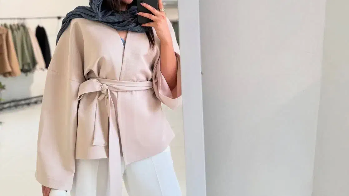 یک عدد کت نو مشکی|لباس|شوشتر, |دیوار