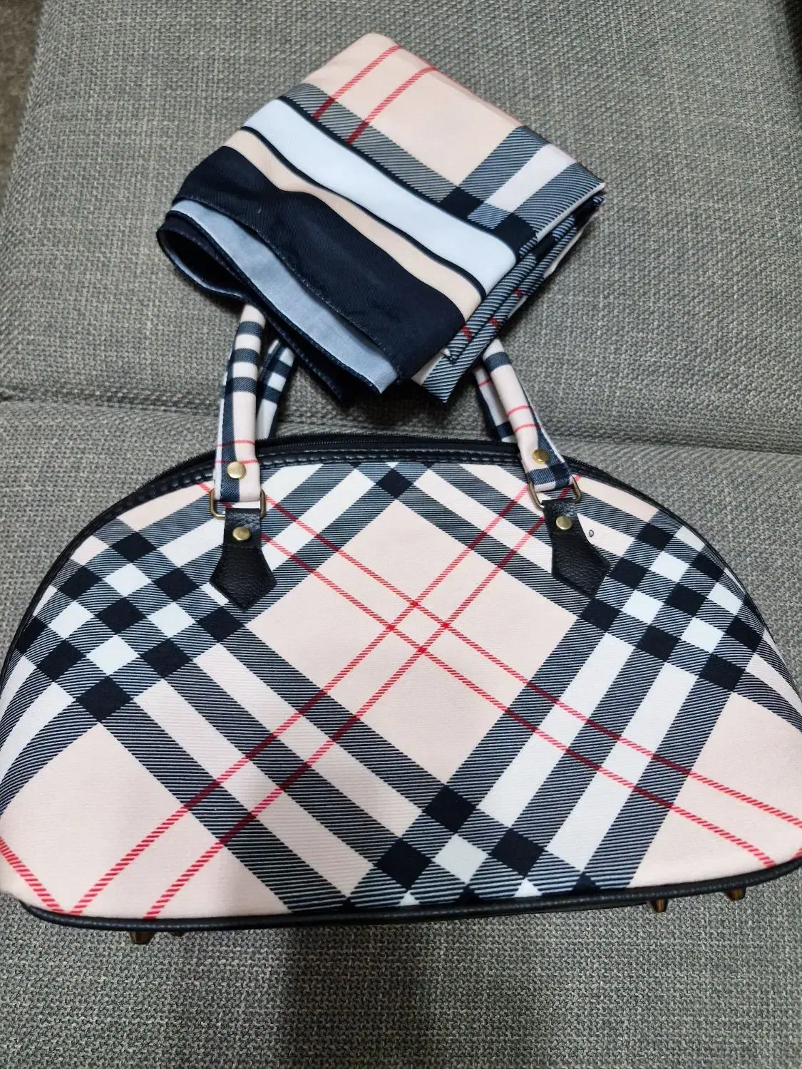 ست کیف و روسری|کیف، کفش، کمربند|نجف‌آباد, کشاورز|دیوار