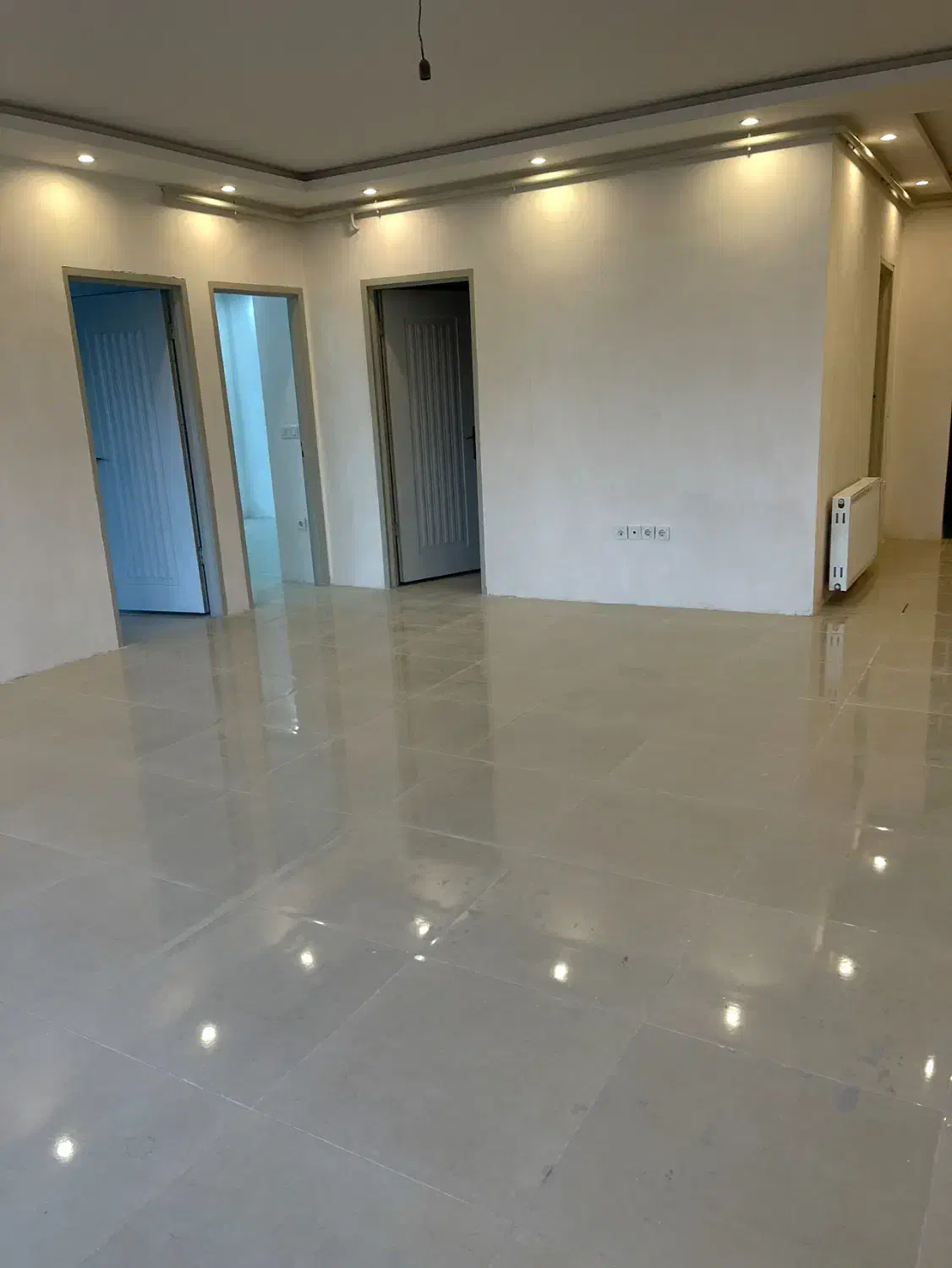 فروش مطب 110 متری در بهترین لوکیشن خیابان نواب رشت|فروش دفتر کار، اتاق اداری، مطب|رشت, گلسار|دیوار