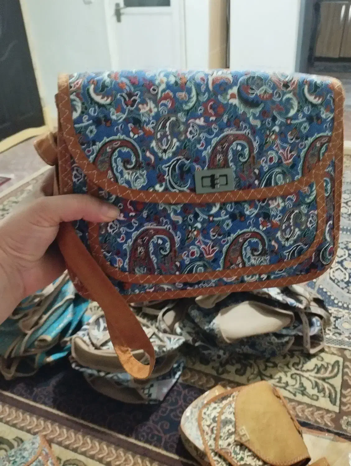 کیف زنانه کیف مسافرتی آرایشی پول|کیف، کفش، کمربند|قشم, |دیوار