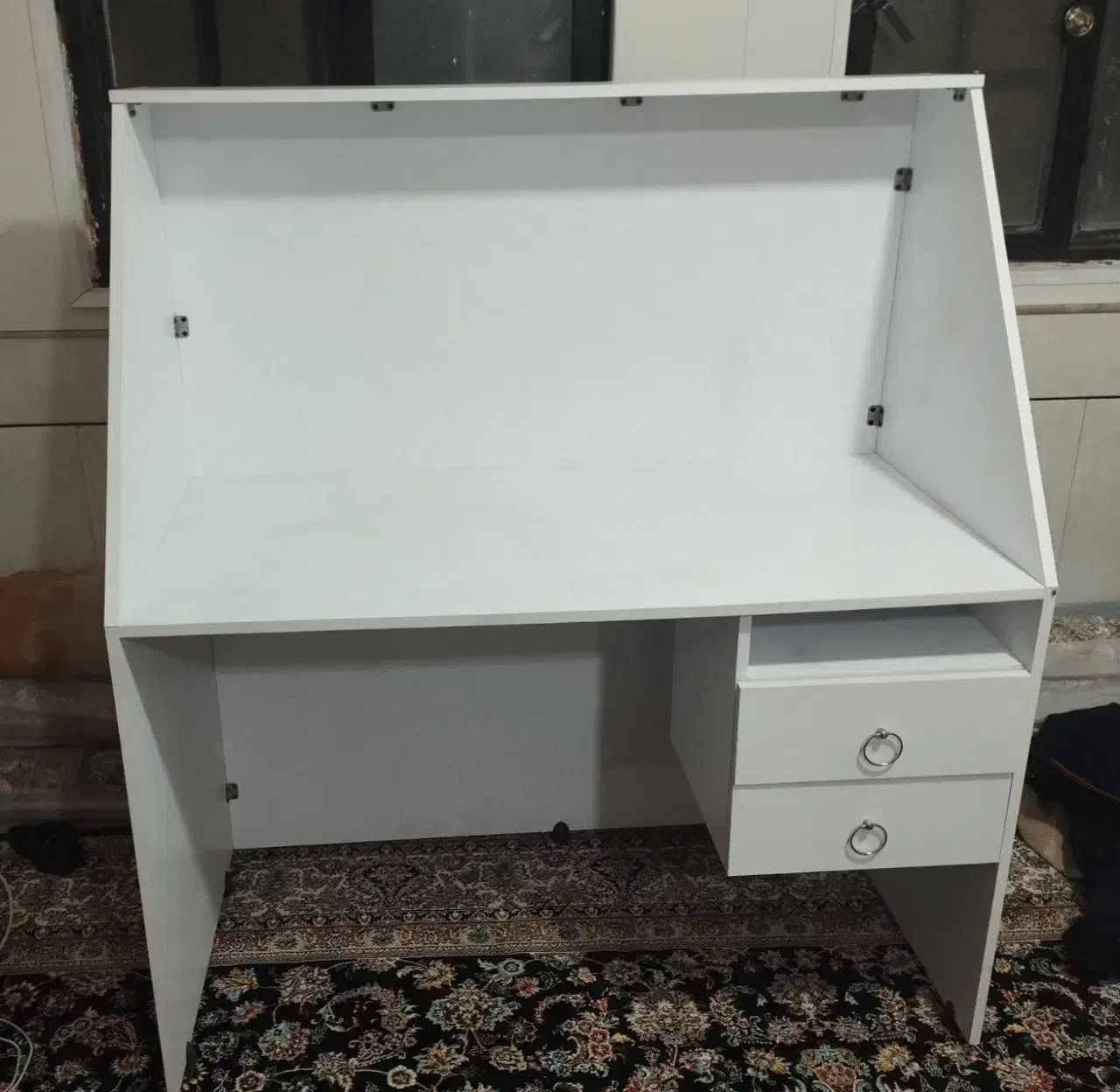 میز کانتر|دفتر کار|کاشان, کارگر|دیوار