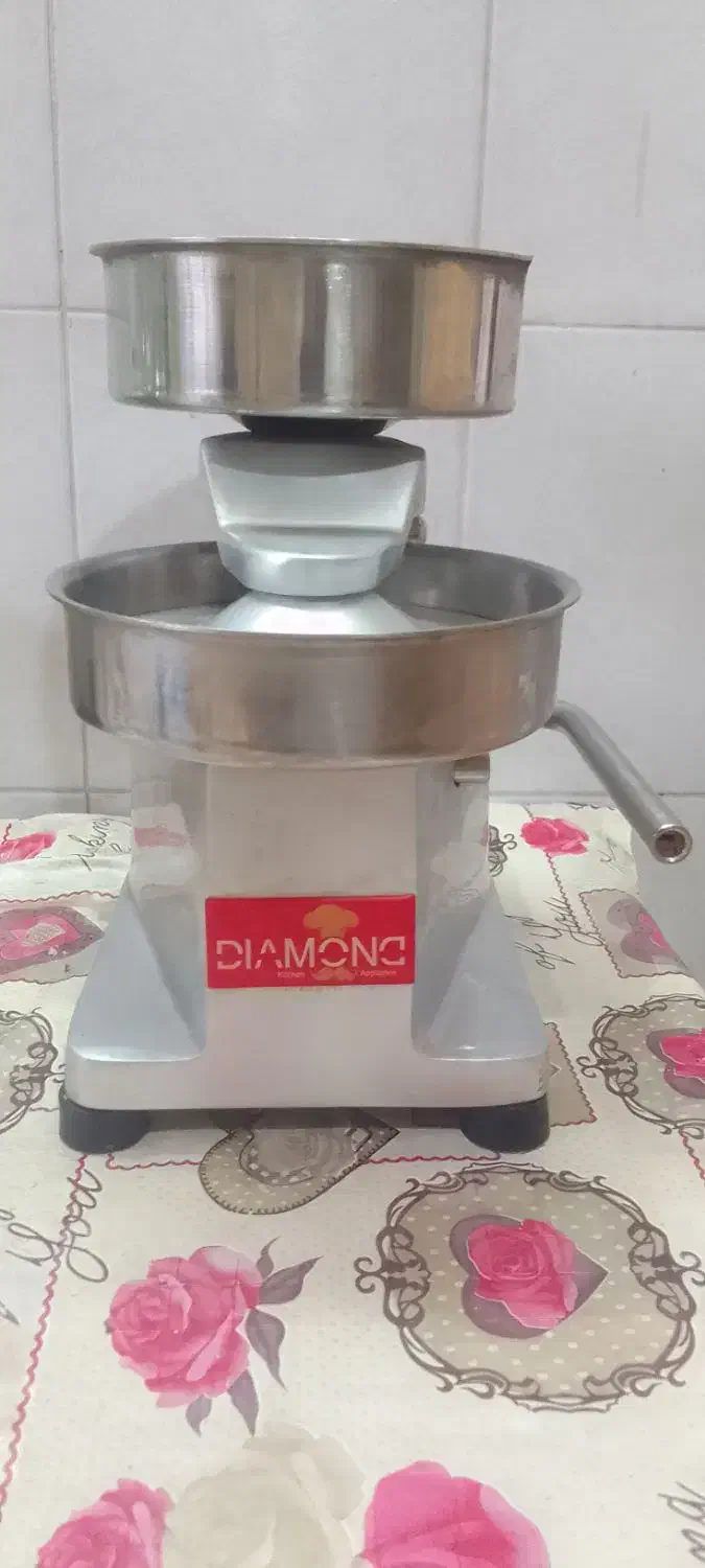 همبرگر زن دیاموند|کافی‌شاپ و رستوران|شیراز, جوادیه|دیوار