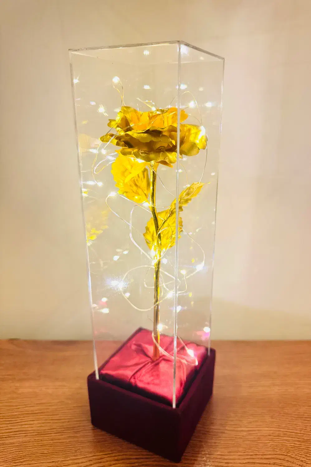 کادو روز زن|مجسمه، تندیس، ماکت|شیراز, معالیآباد|دیوار