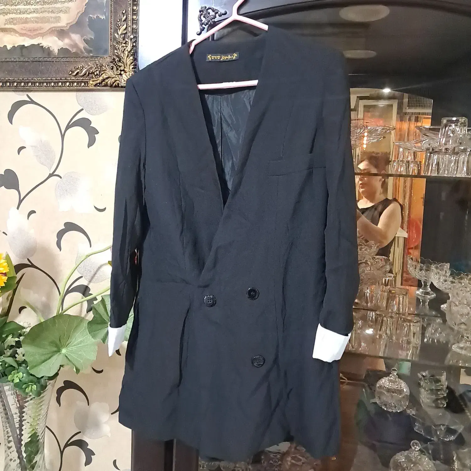 تعدادی لباس زمستانی و کت در حد نو|لباس|هشتگرد, فاز ۲ مهستان|دیوار