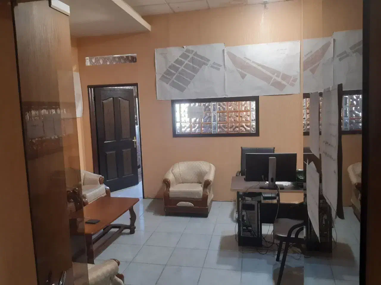 دفتر اداری ۷۰ متری واقع در پاساژ زمزم|فروش دفتر کار، اتاق اداری، مطب|قم, گذر قلعه|دیوار