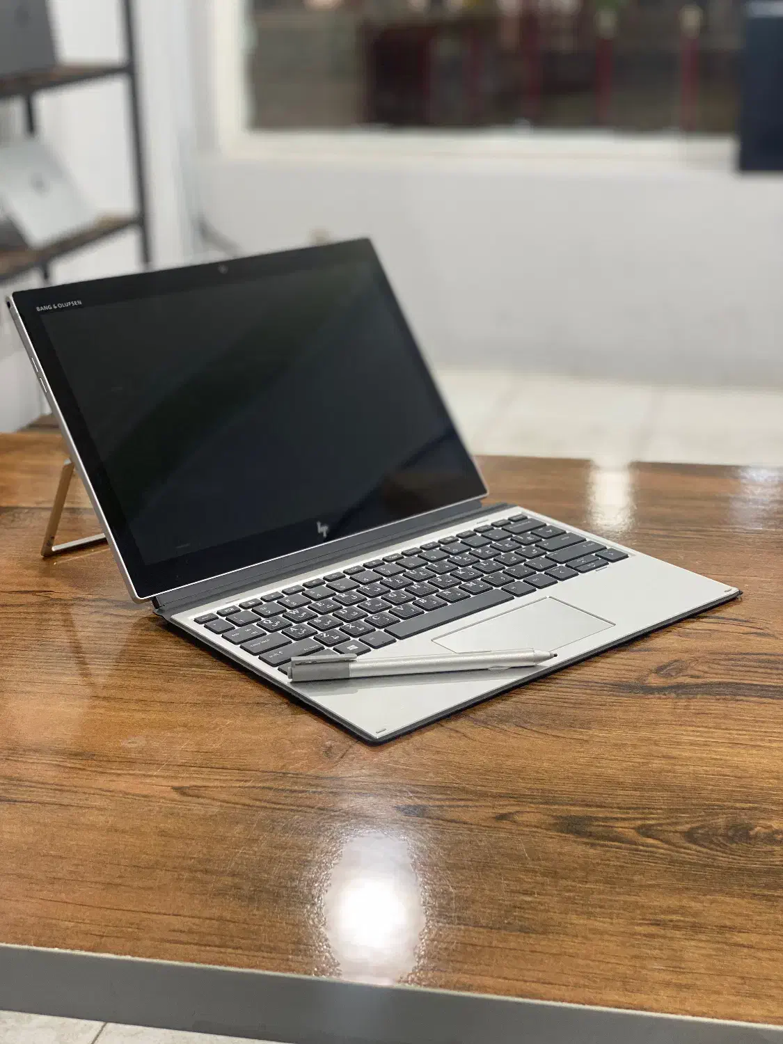 تبلت ویندوزی اچ پی همراه قلم اچ پی|رایانه همراه|زاهدان, |دیوار