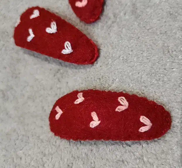 گلسر گلدوزی|زیورآلات و اکسسوری|یزد, |دیوار