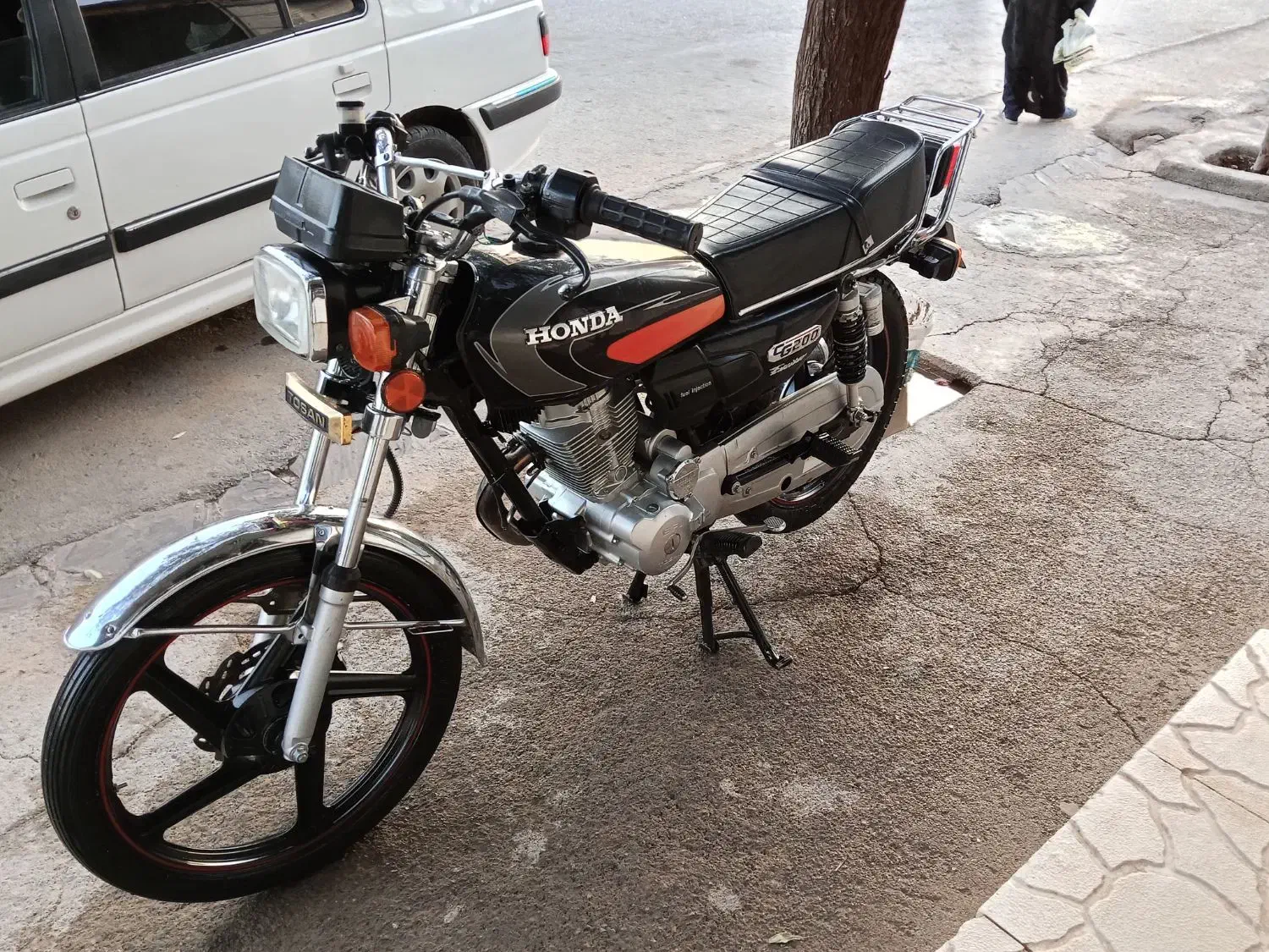 200مدل1402|موتورسیکلت|مشهد, الهیه|دیوار