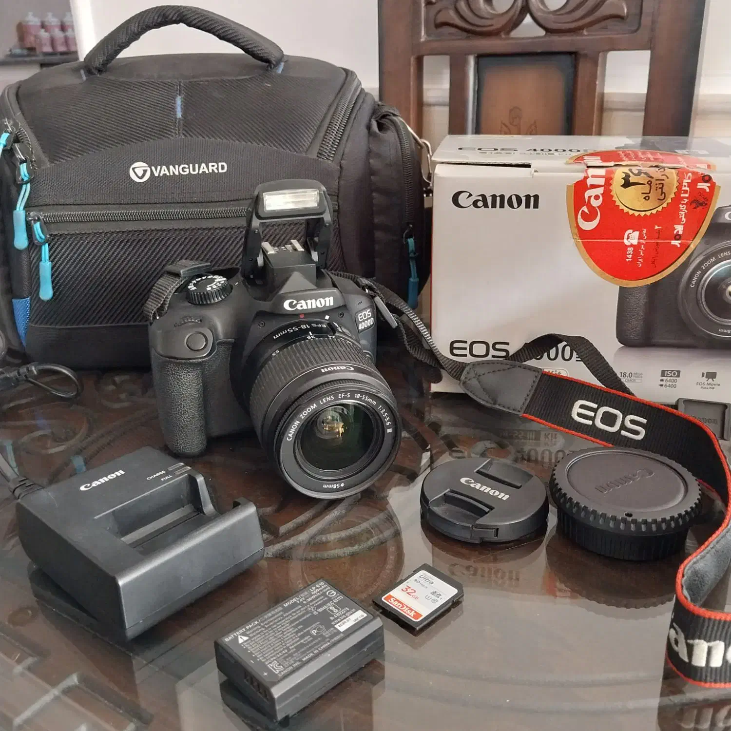 دوربین کنون ۴۰۰۰D|دوربین عکاسی و فیلم‌برداری|نیشابور, شهرک فرهنگیان|دیوار