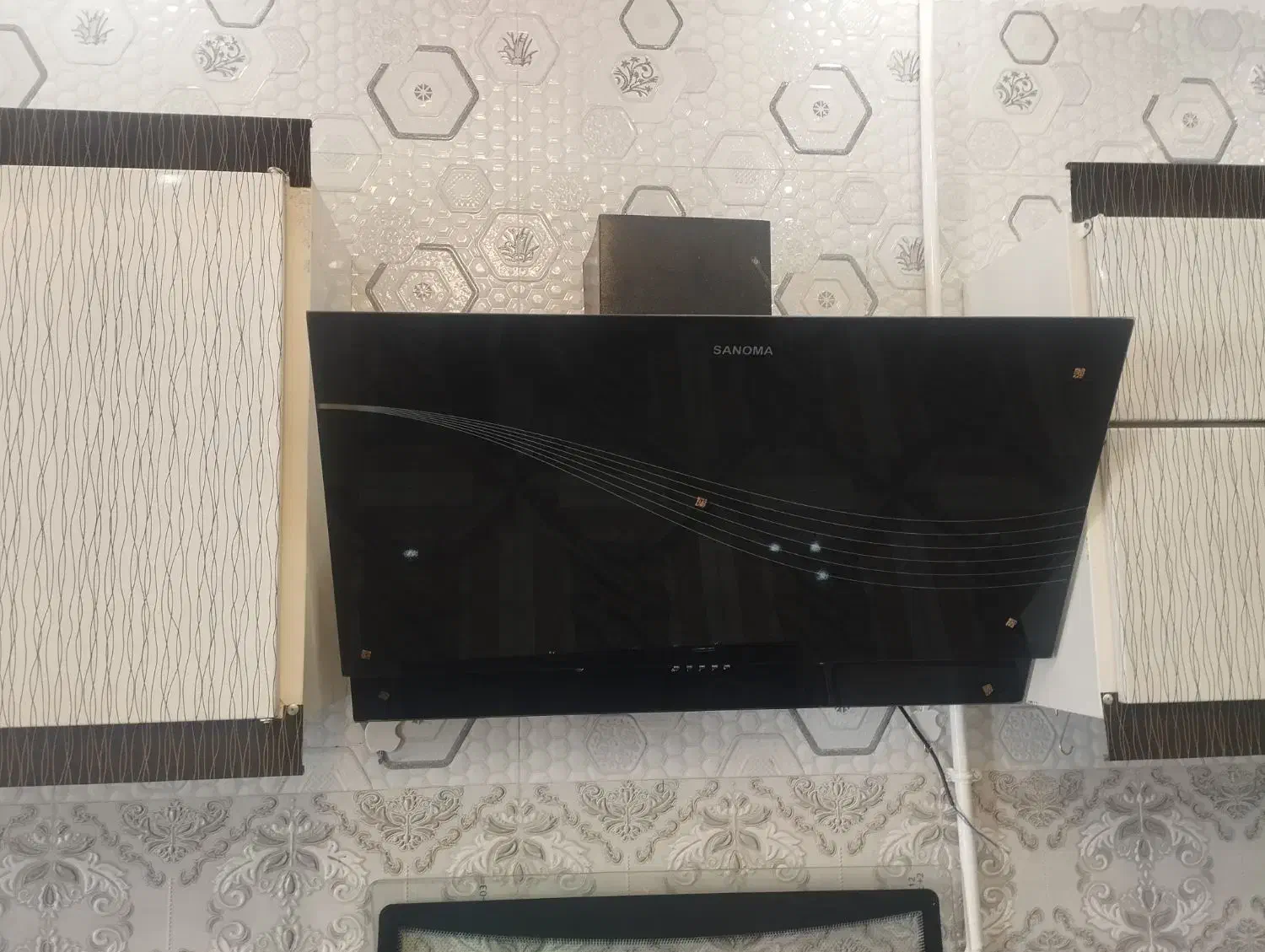 هود|هود|تربتحیدریه, رضاشهر|دیوار