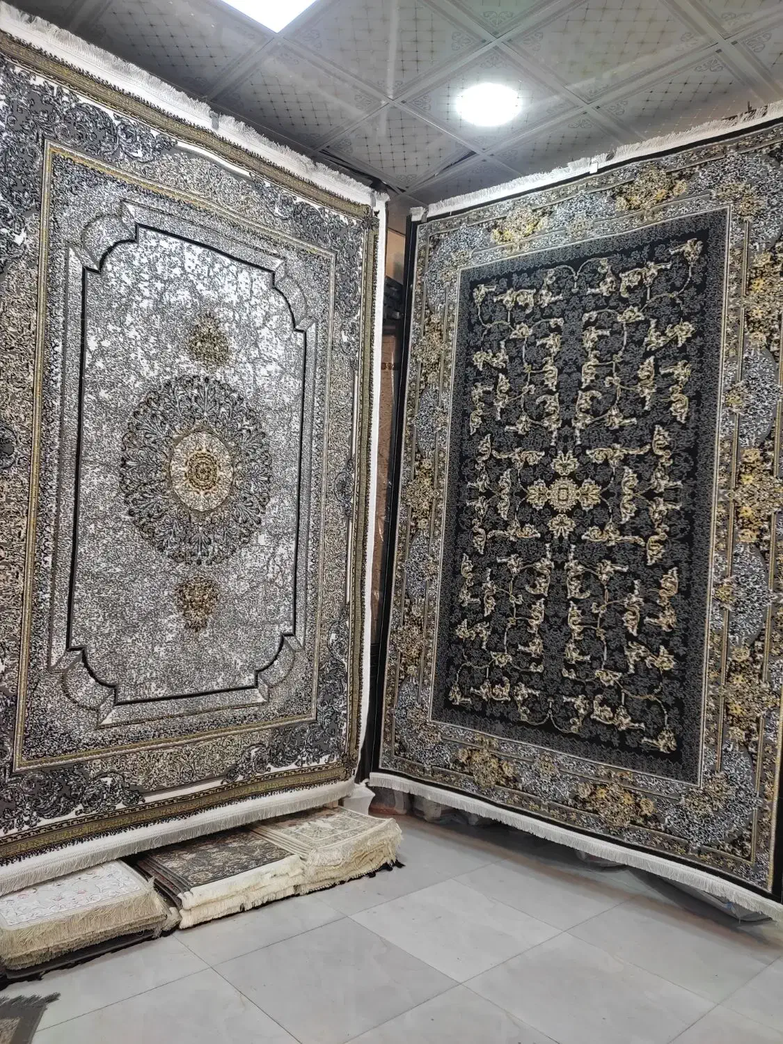 فرش طلاکوب مستقیم از کارخانه|فرش|رشت, کوی فرهنگیان|دیوار