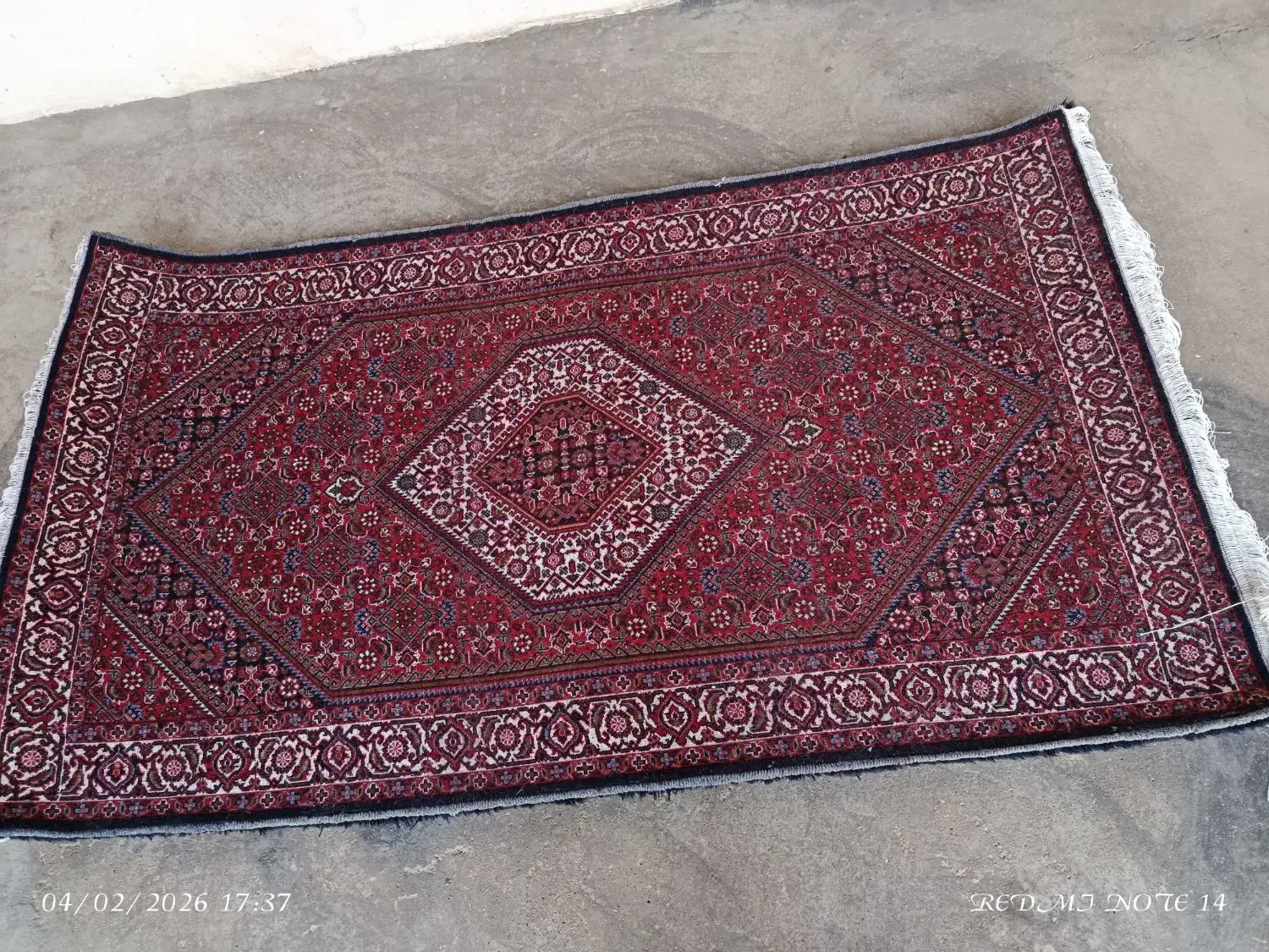 فرش زرنیم|فرش|زنجان, |دیوار