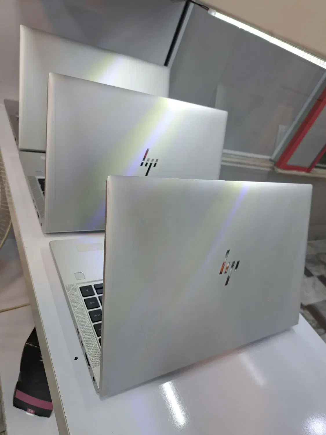 لپ تاپ المونیونی اچ پی زیبا ظریف|رایانه همراه|تبریز, |دیوار