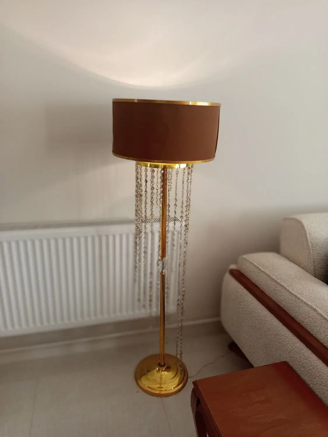 آباژور ایستاده کاملا نو|چراغ خواب و آباژور|ابهر, |دیوار