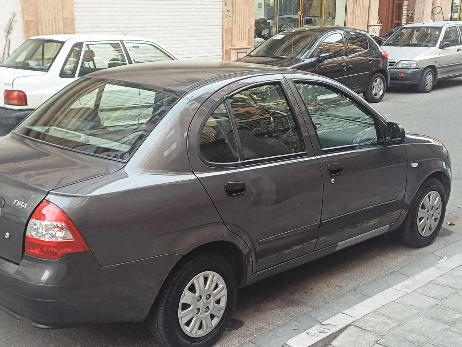 تیبا صندوقدار مدل 1395 سالم|خودرو سواری و وانت|تهران, تولید دارو|دیوار