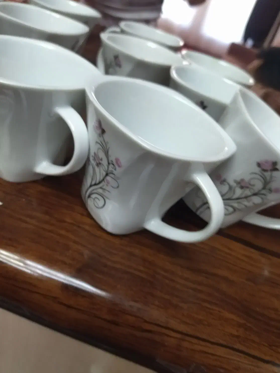 فنجان چینی|ظروف سرو و پذیرایی|اهر, |دیوار