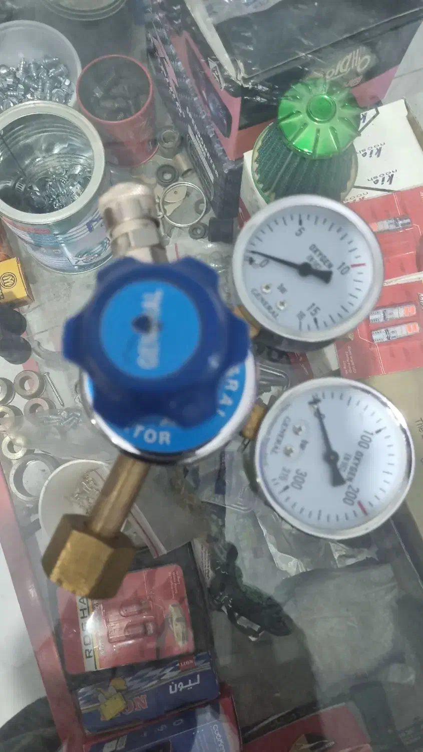 ابزار اکبند|ابزارآلات|شیراز, کوشک میدان|دیوار