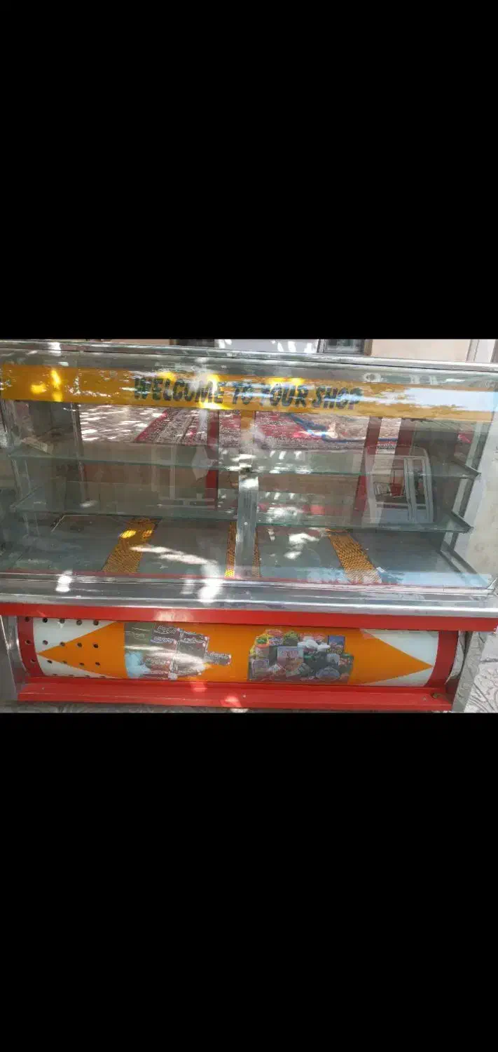 یخچال در حد نو ویترینی|فروشگاه و مغازه|بناب, |دیوار