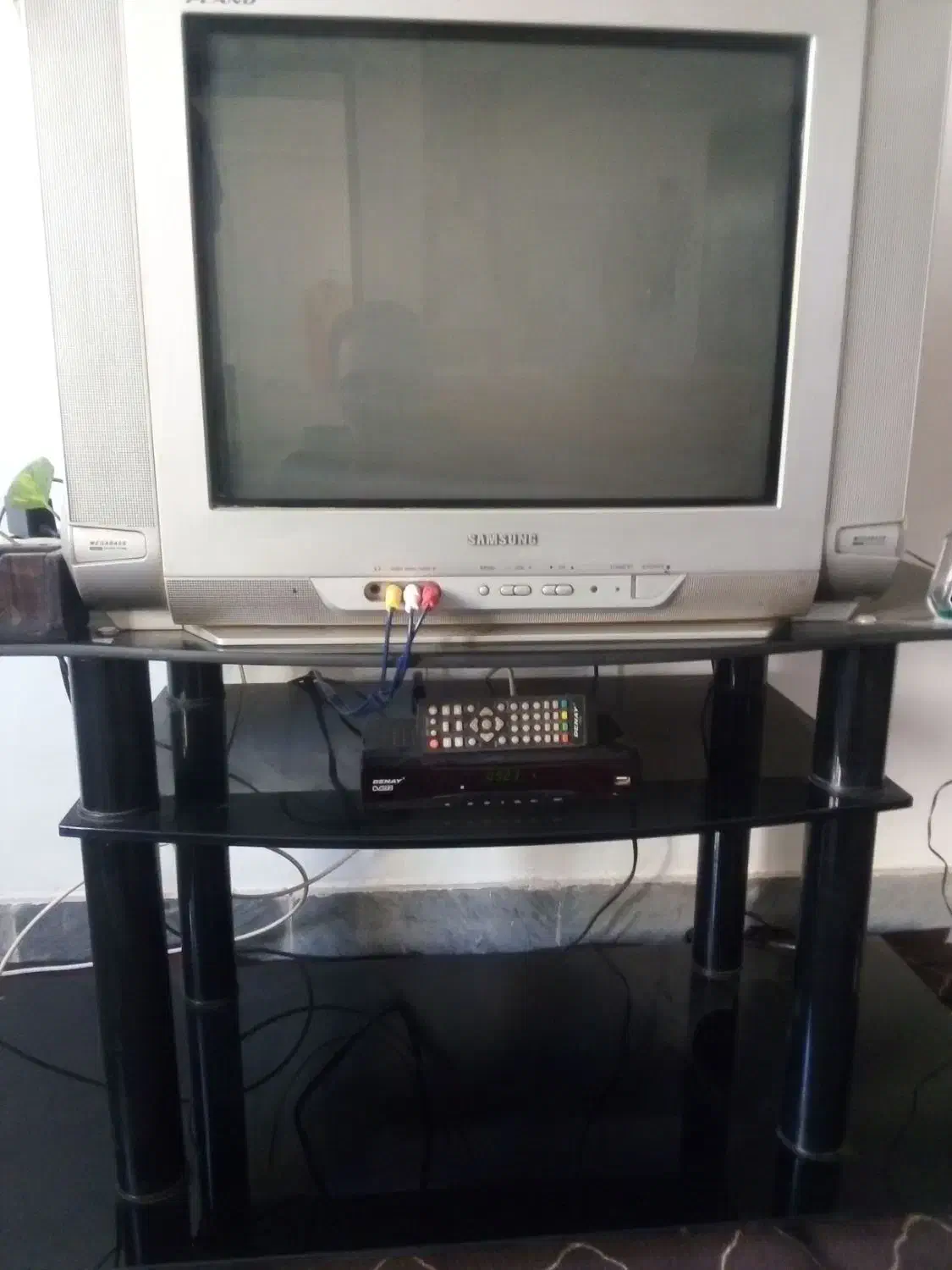 تلویزیون و دیجیتال وزیر تلویزیون هر۳|تلویزیون و پروژکتور|آبیک, |دیوار