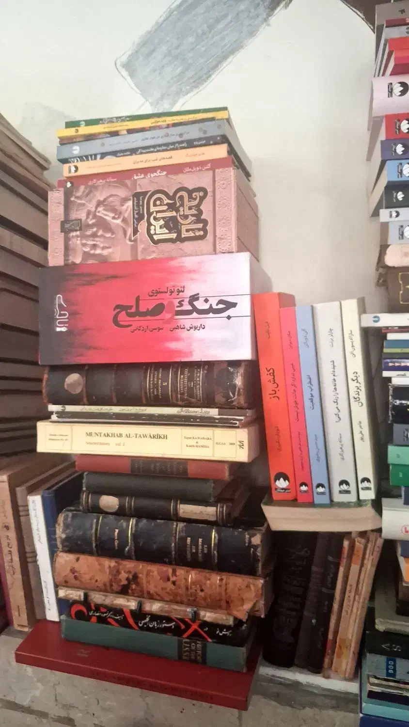 ۲۰۰جلد کتاب نایاب و روز|کتاب و مجله ادبی|تهران, تولید دارو|دیوار