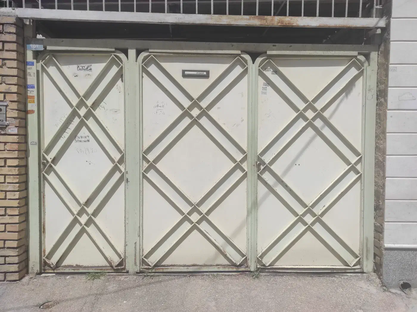 درب آهنی حیاط منزل|مصالح و تجهیزات ساختمان|بجنورد, |دیوار