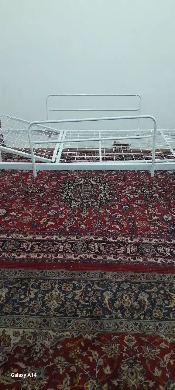 تخت بیمارستانی نو همراه تشک|تخت و سرویس خواب|مشهد, جانباز|دیوار